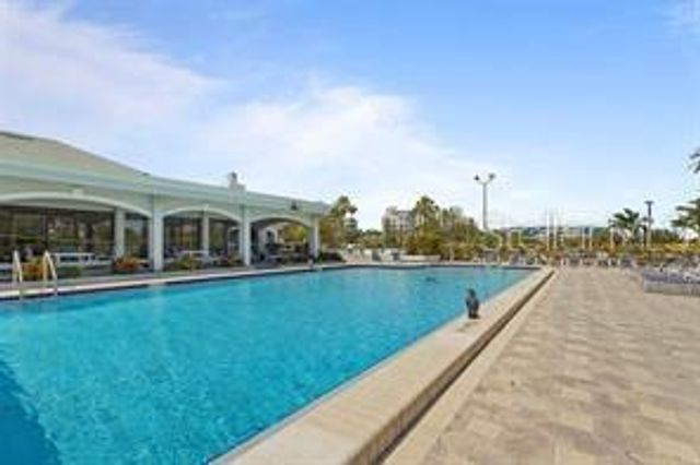 2333 FEATHER SOUND DRIVE B304, Clearwater, FL 33762