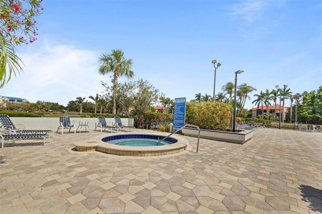 2333 FEATHER SOUND DRIVE B304, Clearwater, FL 33762