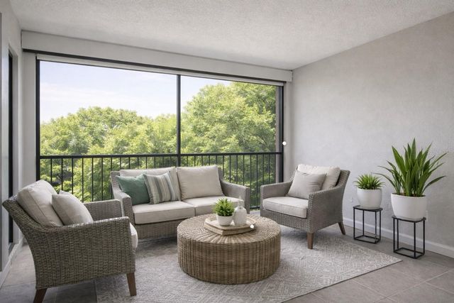 2333 FEATHER SOUND DRIVE B304, Clearwater, FL 33762