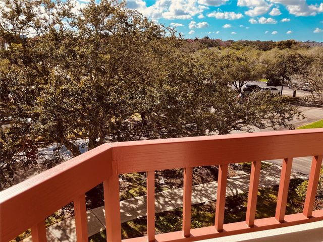 2333 FEATHER SOUND DRIVE B304, Clearwater, FL 33762