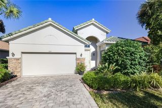 7837 Founders CIR, Naples, FL 34104