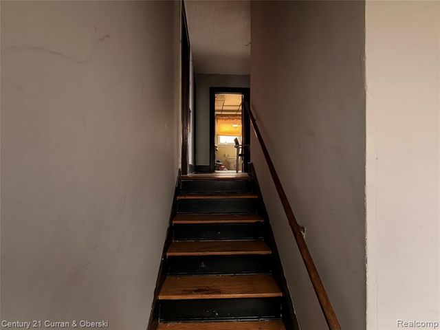 107 Mclean Street, Highland Park, MI 48203