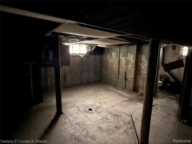 107 Mclean Street, Highland Park, MI 48203