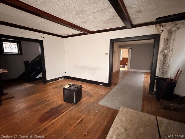 107 Mclean Street, Highland Park, MI 48203