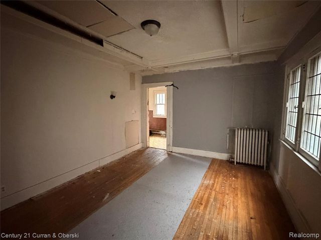 107 Mclean Street, Highland Park, MI 48203