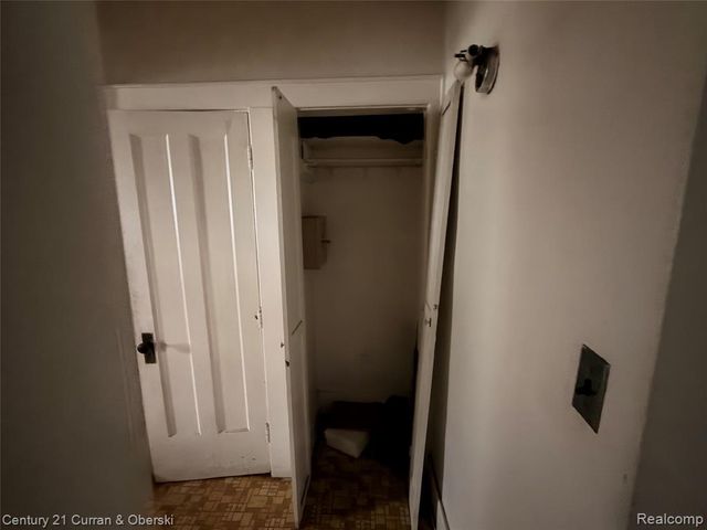 107 Mclean Street, Highland Park, MI 48203