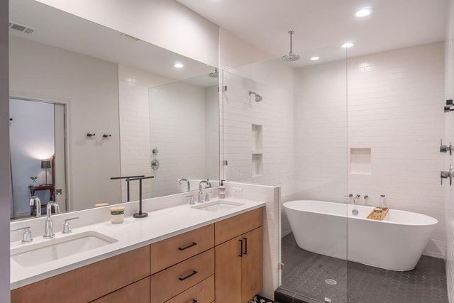 2504 Friar Tuck LN, Austin, TX 78704