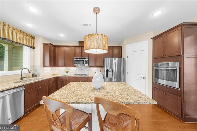 3312 Cresswind Parkway SW, Gainesville, GA 30504
