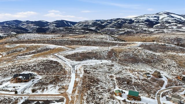 661 W RASPBERRY PATCH RD, Garden City, UT 84028