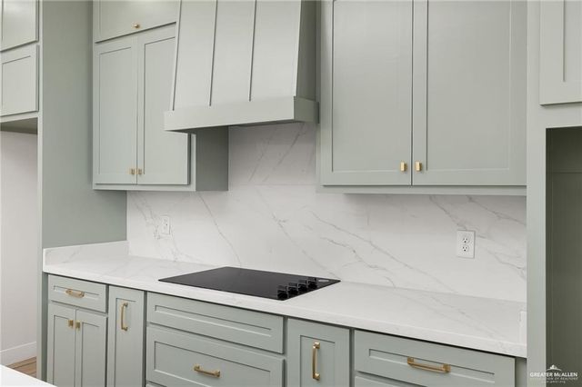 705 La Laguna Road, Mission, TX 78572