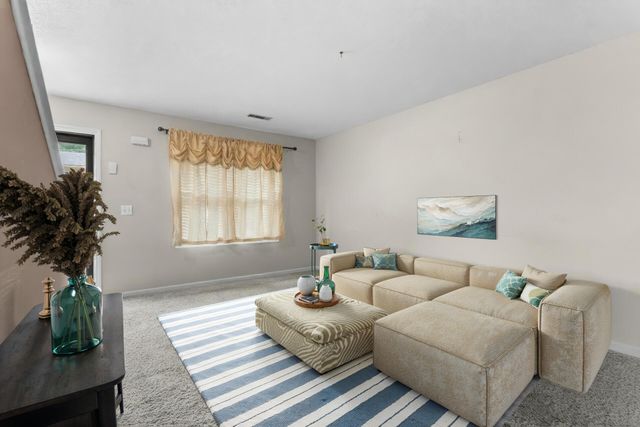 100 Kimeran Lane D, Summerville, SC 29485