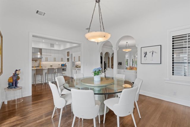 112 Roosevelt Place, West Palm Beach, FL 33405