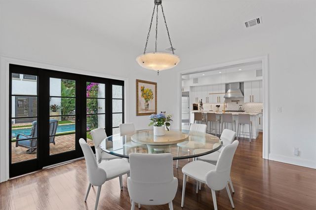 112 Roosevelt Place, West Palm Beach, FL 33405