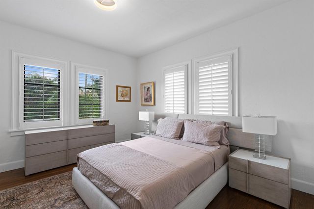 112 Roosevelt Place, West Palm Beach, FL 33405