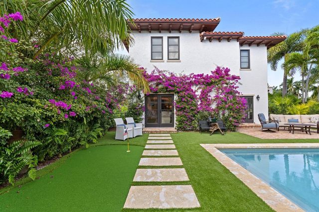 112 Roosevelt Place, West Palm Beach, FL 33405