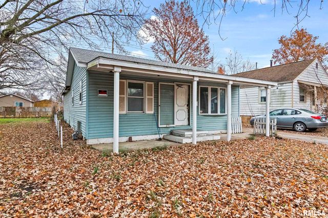 1124 N STEPHENS Avenue, Springfield, IL 62702