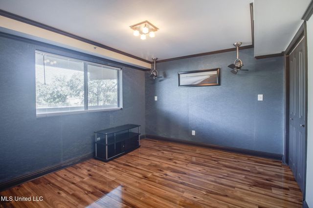 520 Beach Boulevard, 205, Biloxi, MS 39530