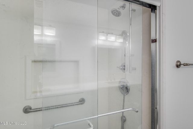 520 Beach Boulevard, 205, Biloxi, MS 39530