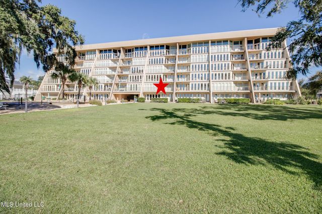 520 Beach Boulevard, 205, Biloxi, MS 39530