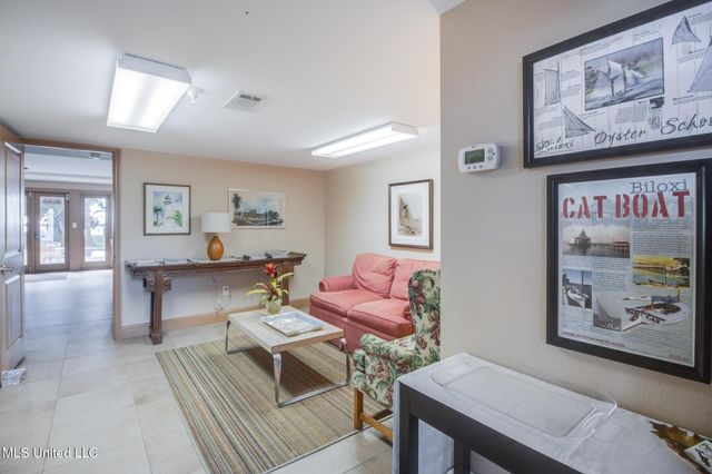 520 Beach Boulevard, 205, Biloxi, MS 39530