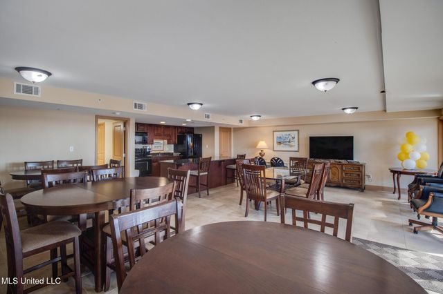 520 Beach Boulevard, 205, Biloxi, MS 39530