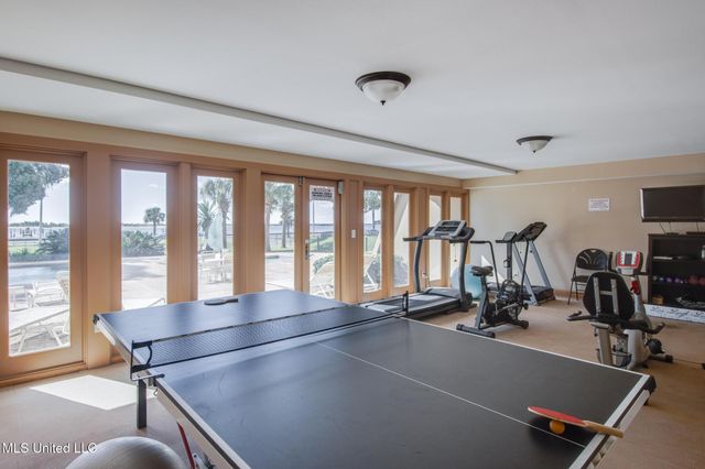 520 Beach Boulevard, 205, Biloxi, MS 39530