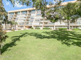 520 Beach Boulevard, 205, Biloxi, MS 39530