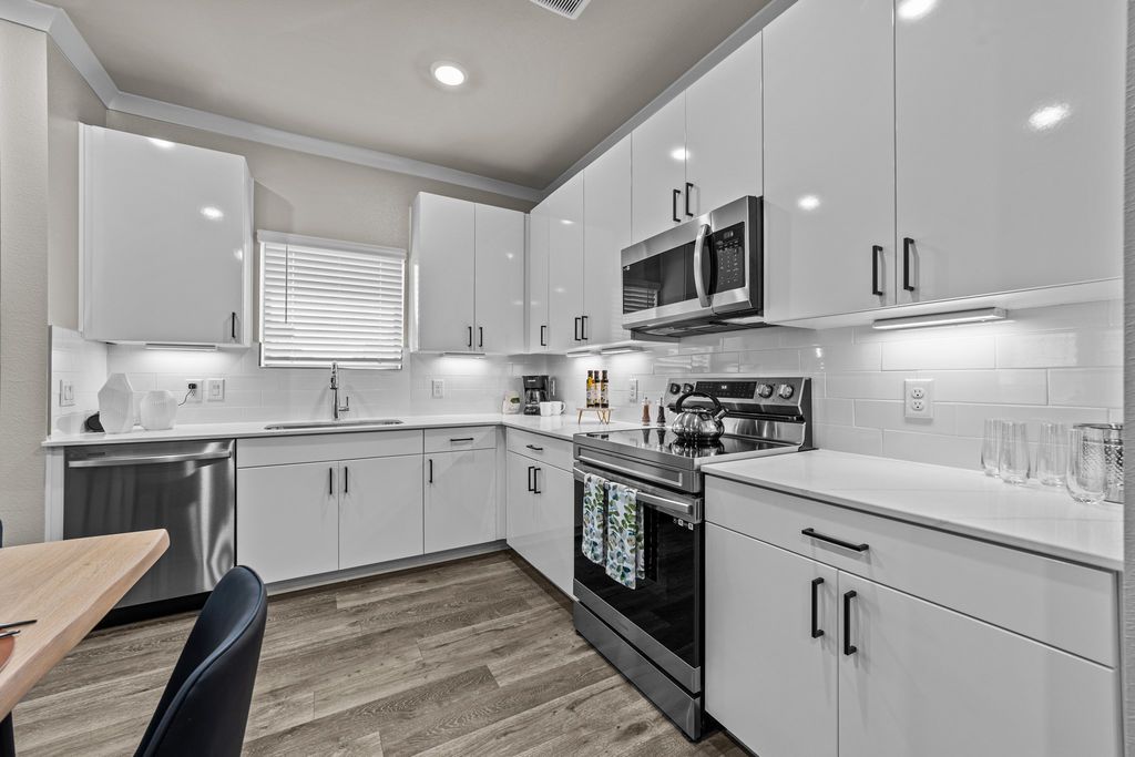 6710 Gladly, Mckinney, TX 75071