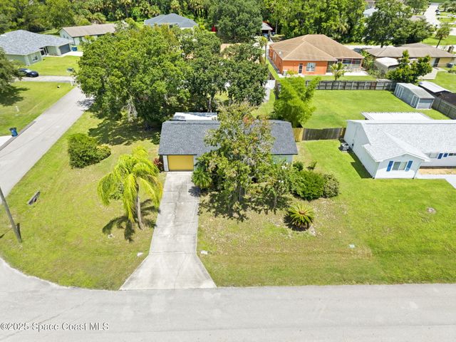 325 Eva Street NE, Palm Bay, FL 32907