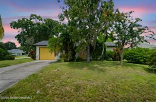 325 Eva Street NE, Palm Bay, FL 32907