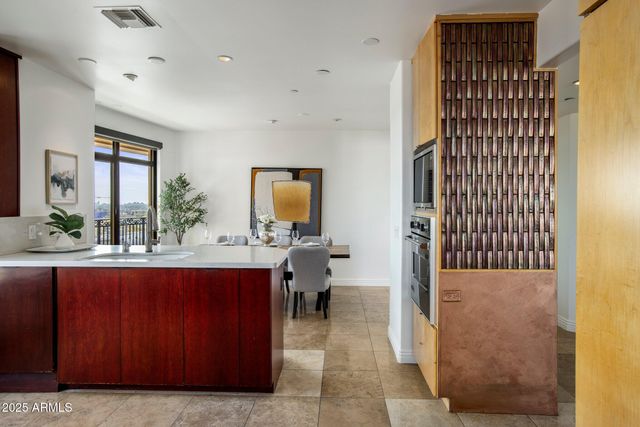 7181 E Camelback Road 904, Scottsdale, AZ 85251