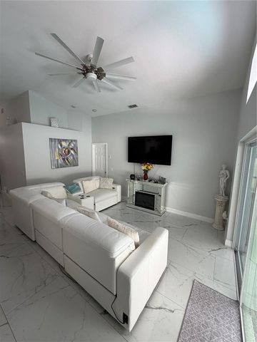 3264 FAIRFIELD DRIVE, Kissimmee, FL 34743