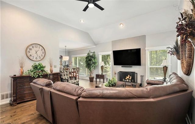 103 Royal Way, Mcdonough, GA 30252