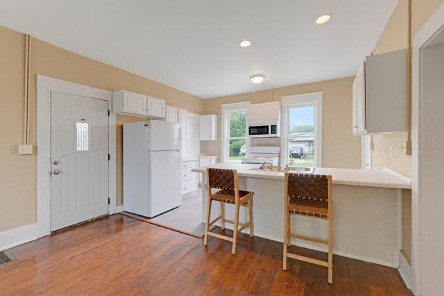 3229 Lima Road, Fort Wayne, IN 46805