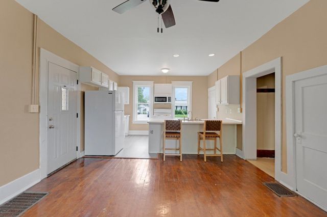 3229 Lima Road, Fort Wayne, IN 46805