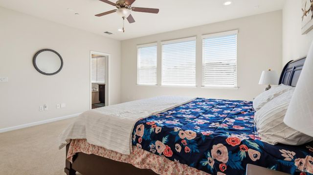 1401 Spur Ln, Fairfield, CA 94533