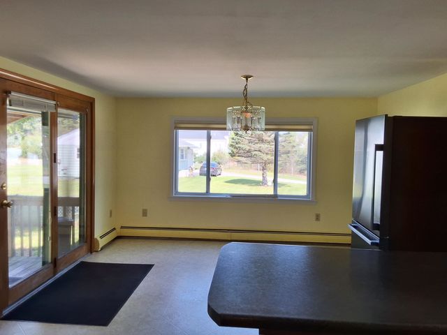 92 Concord Street, Belmont, NH 03220