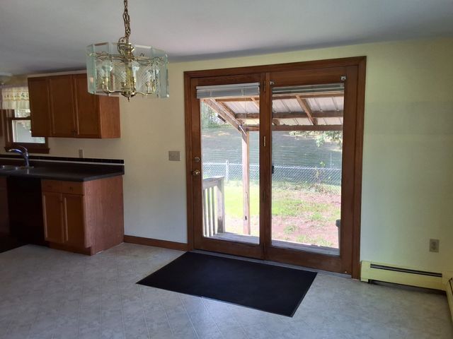 92 Concord Street, Belmont, NH 03220