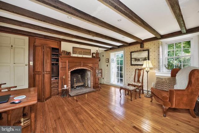 245 ZIEBER RD, Spring City, PA 19475