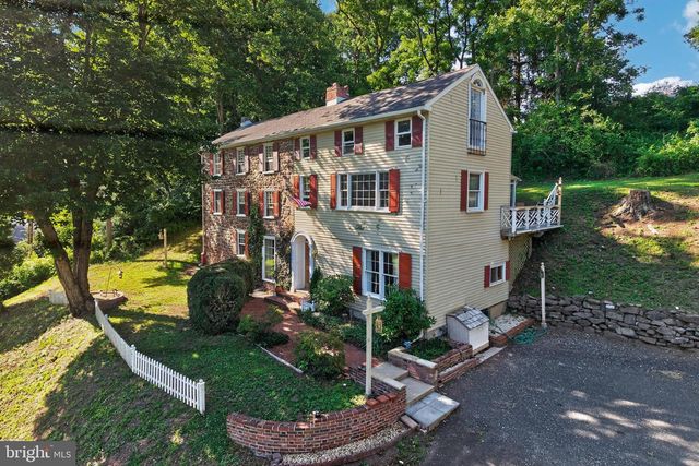 245 ZIEBER RD, Spring City, PA 19475