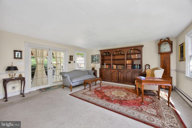 245 ZIEBER RD, Spring City, PA 19475