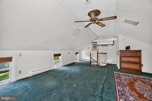 245 ZIEBER RD, Spring City, PA 19475