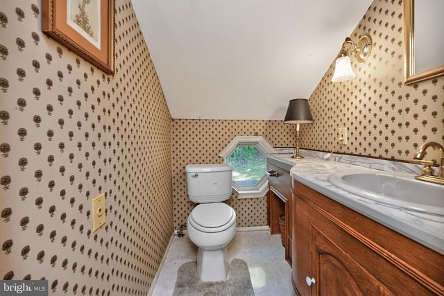245 ZIEBER RD, Spring City, PA 19475