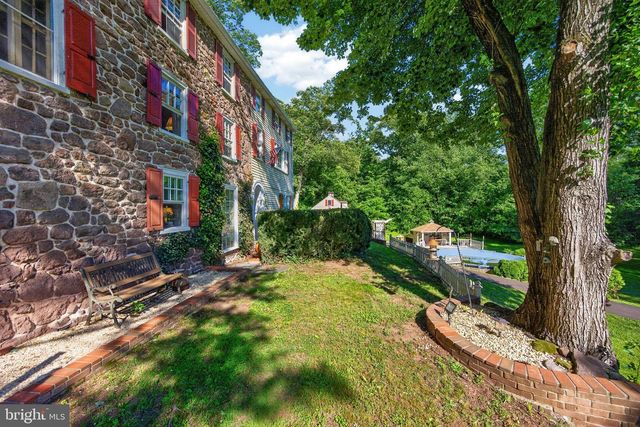 245 ZIEBER RD, Spring City, PA 19475