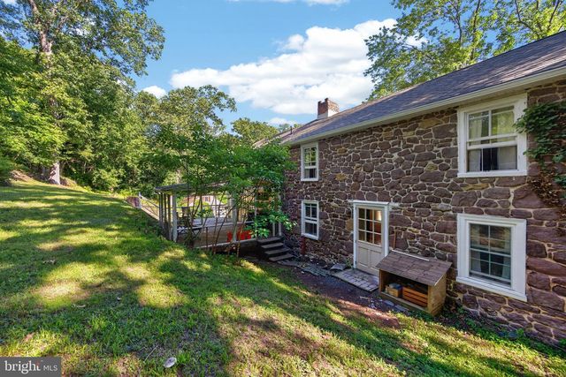 245 ZIEBER RD, Spring City, PA 19475