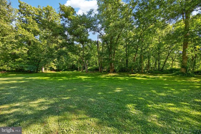 245 ZIEBER RD, Spring City, PA 19475