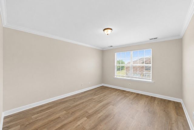 604 Summerbreeze Ln, Antioch, TN 37013