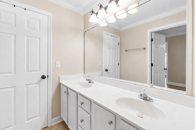 604 Summerbreeze Ln, Antioch, TN 37013