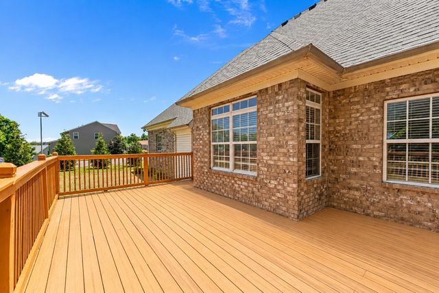 604 Summerbreeze Ln, Antioch, TN 37013