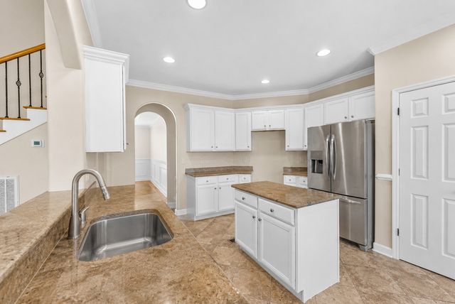 604 Summerbreeze Ln, Antioch, TN 37013